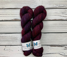 Bella Yarn - Hand Dyed Yarn